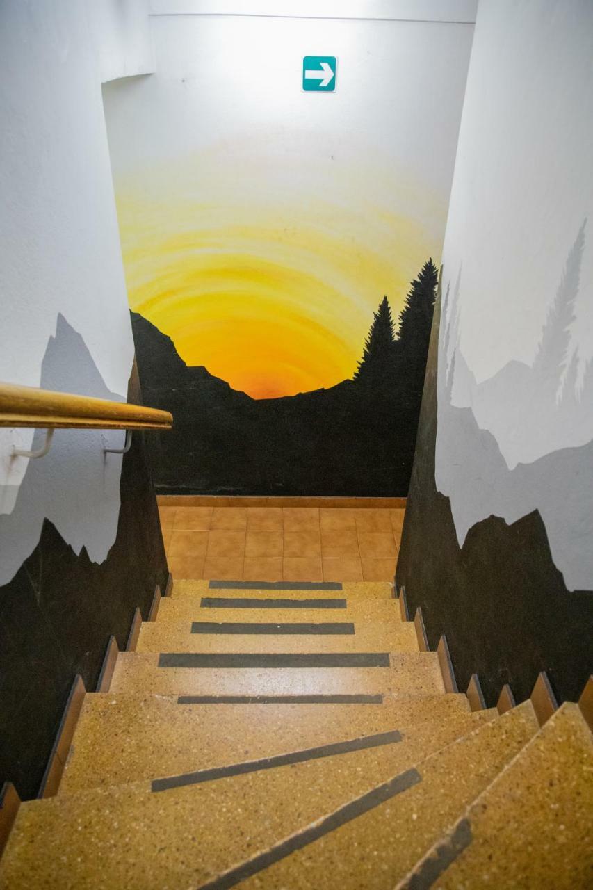 Kosh Hostel San Carlos de Bariloche Ngoại thất bức ảnh